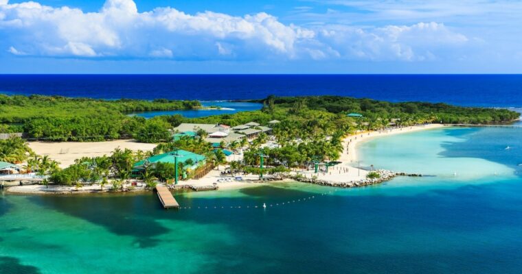Descubre la belleza natural de las Islas de Roatán en Honduras